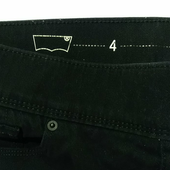 Levi's Stretchy Black Skinny Jeans - Picture 4 of 5